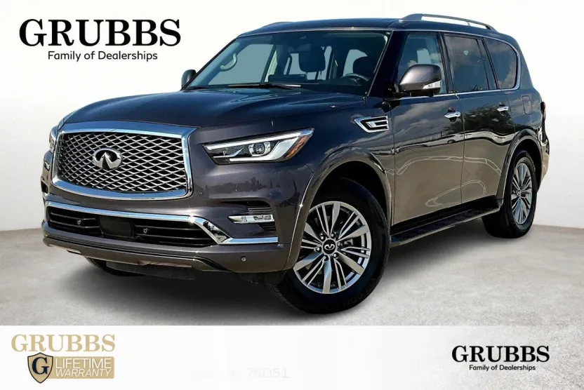 2022 Infiniti QX80 Luxe photo 1