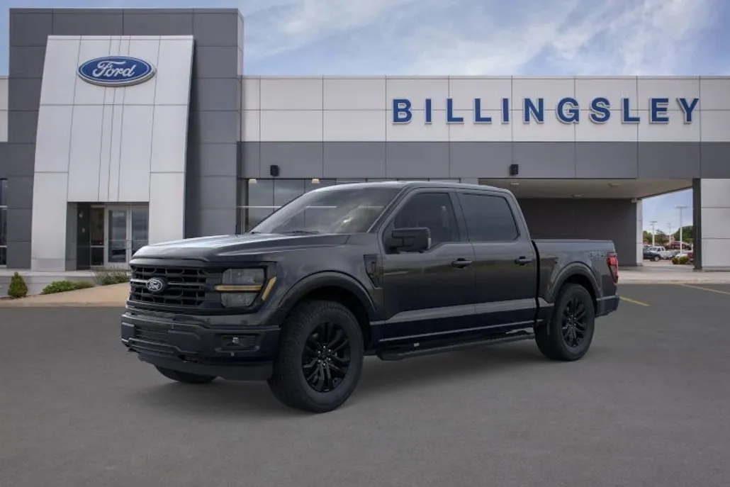 2025 Ford F-150 XLT photo 1
