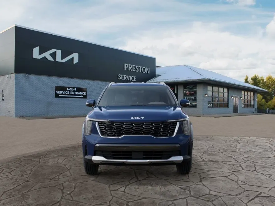2025 Kia Sorento S photo 1