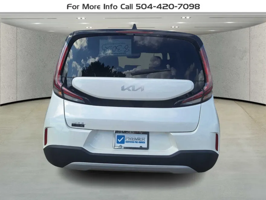 2023 Kia Soul LX photo 1