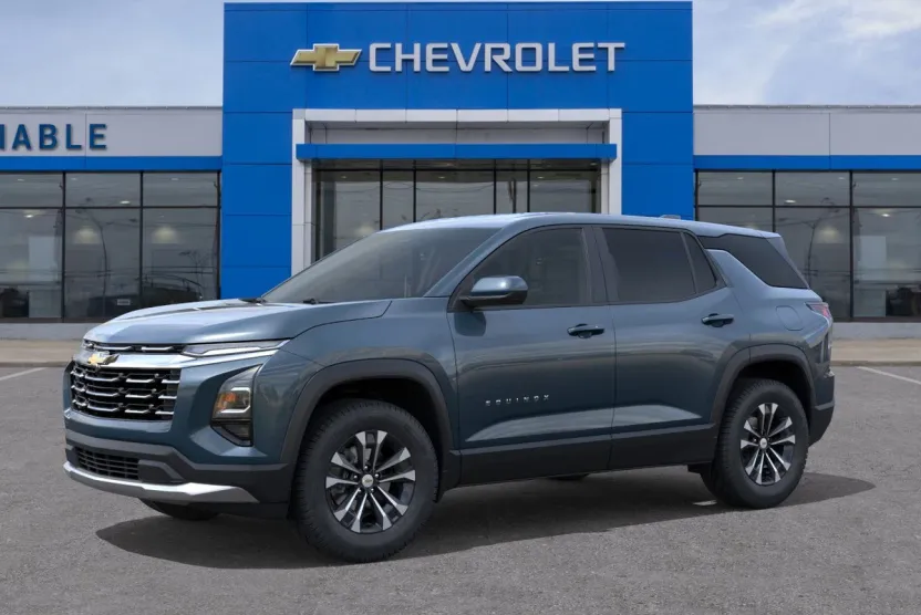 2026 Chevrolet Equinox LT photo 1