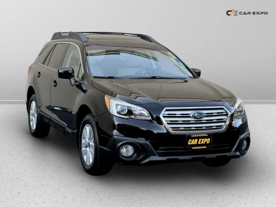 2017 Subaru Outback 2.5i Premium photo 1
