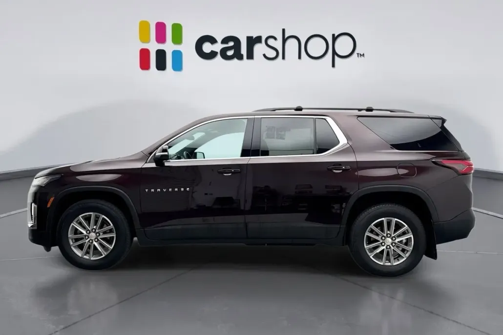 2023 Chevrolet Traverse Cloth photo 1