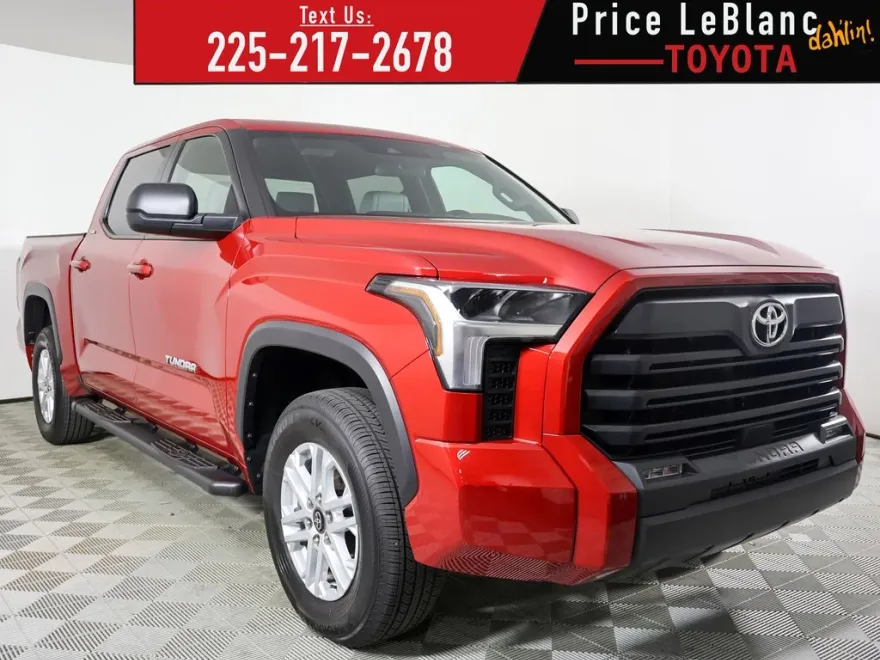 2025 Toyota Tundra SR5 photo 1