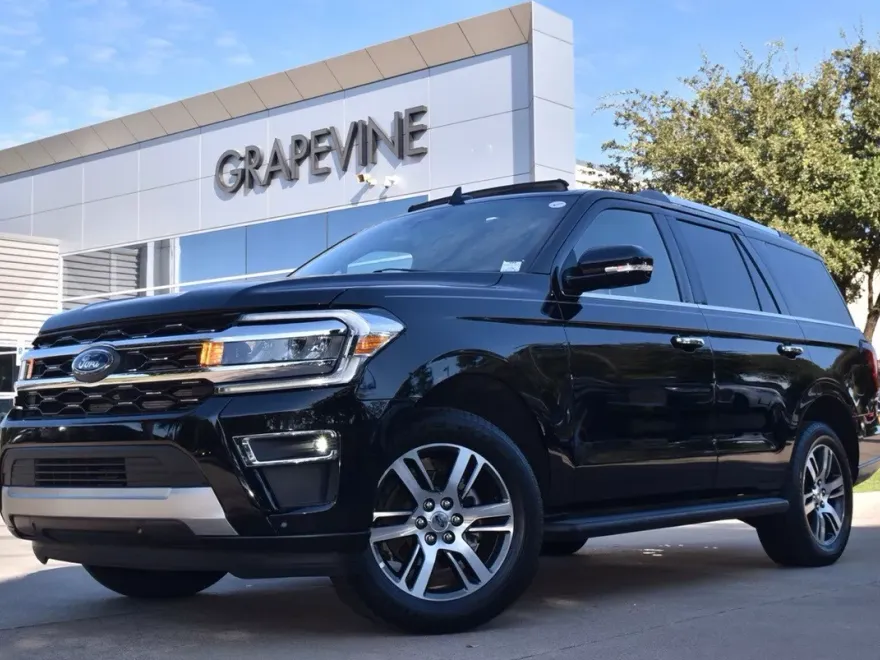 2024 Ford Expedition Limited photo 1