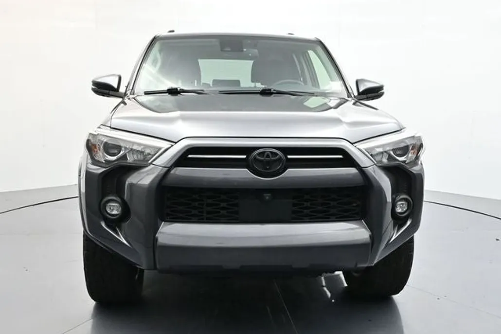 2022 Toyota 4Runner SR5 Premium photo 1