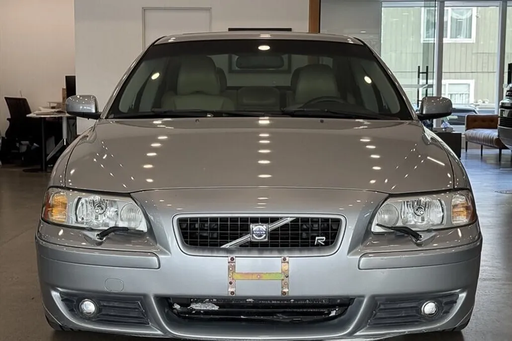 2006 Volvo S60 R photo 1