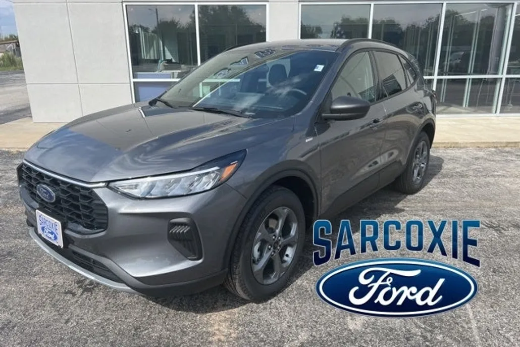 2025 Ford Escape ST-Line photo 1