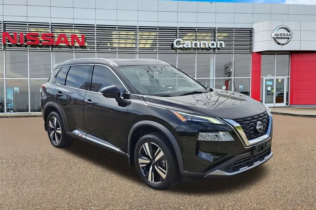 2023 Nissan Rogue SL photo 1