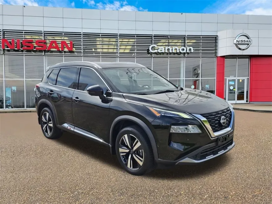 2023 Nissan Rogue SL photo 1