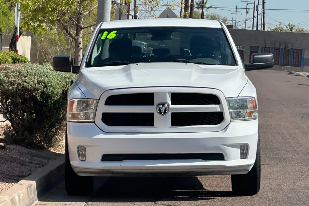 2016 Ram 1500 ST photo 1