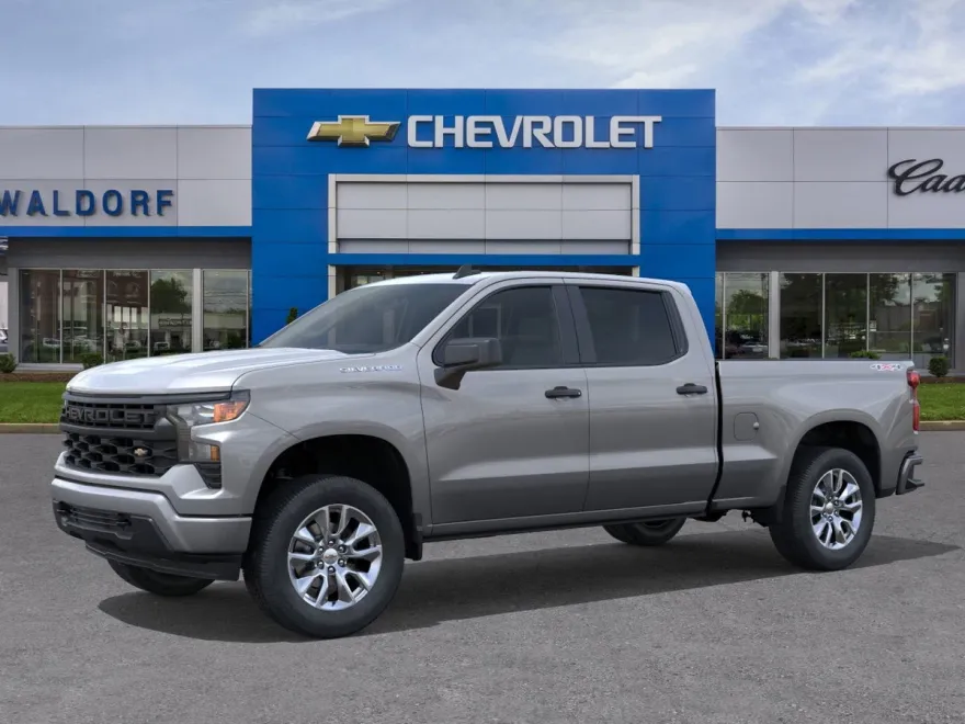 2026 Chevrolet Silverado 1500 Custom photo 1