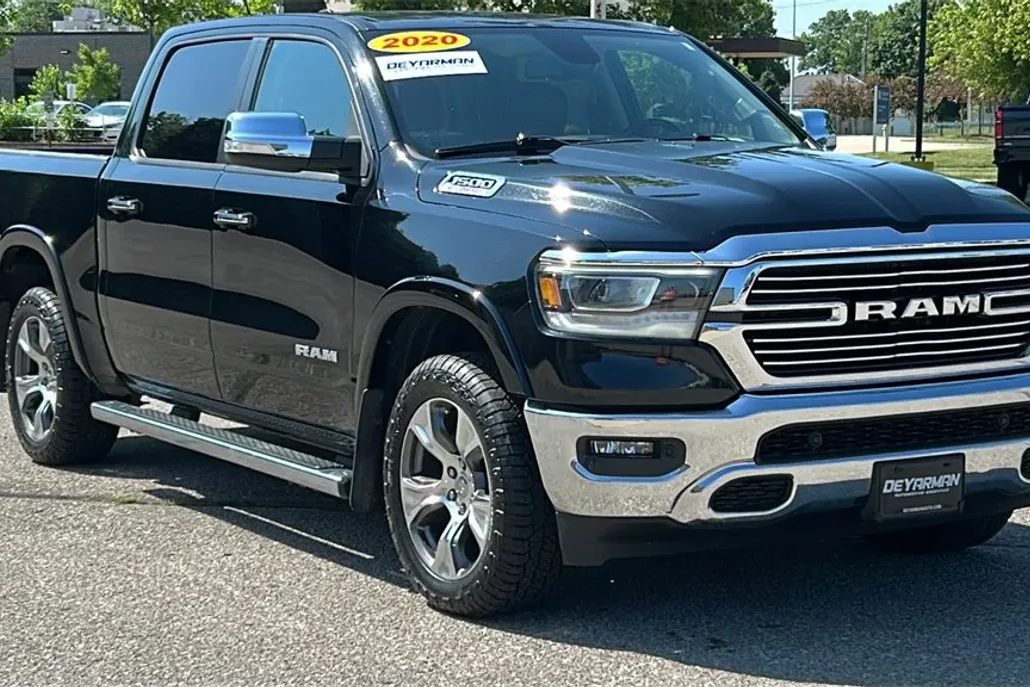 2020 Ram 1500 Laramie photo 1