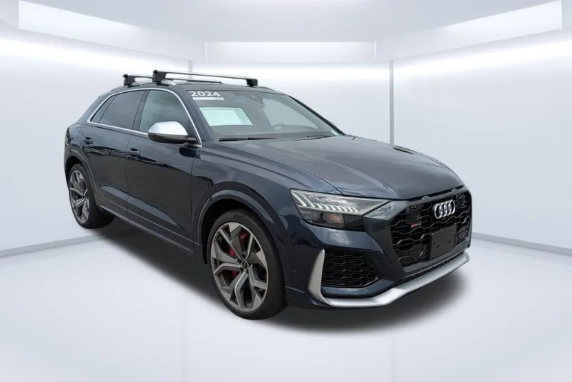 2024 Audi RS Q8 photo 1