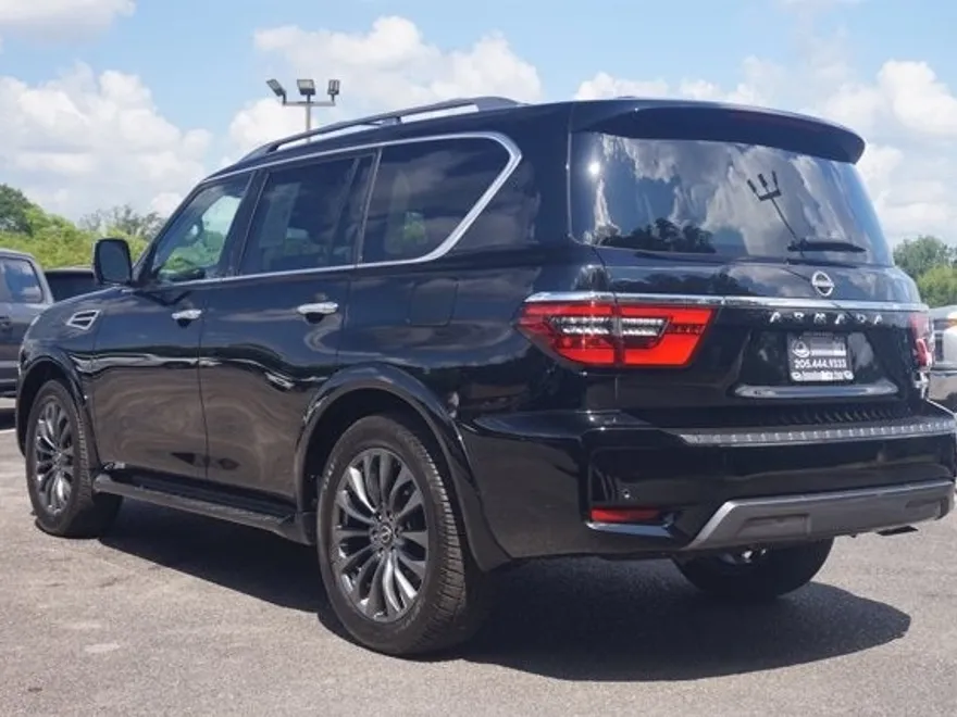 2024 Nissan Armada Platinum photo 1