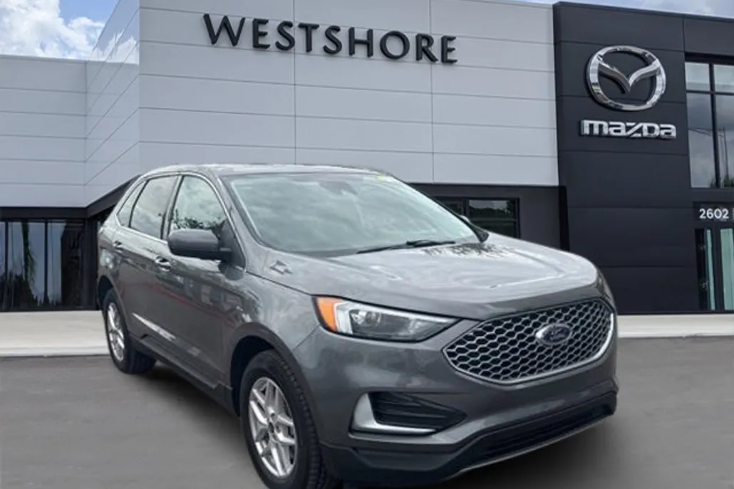 2023 Ford Edge SEL photo 1