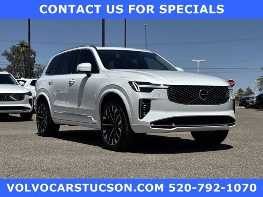 2025 Volvo XC90 Plus photo 1