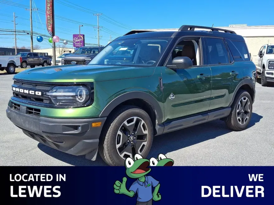 2024 Ford Bronco Sport Outer Banks photo 1