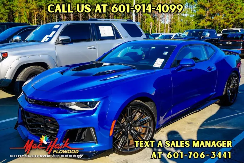 2021 Chevrolet Camaro ZL1 photo 1