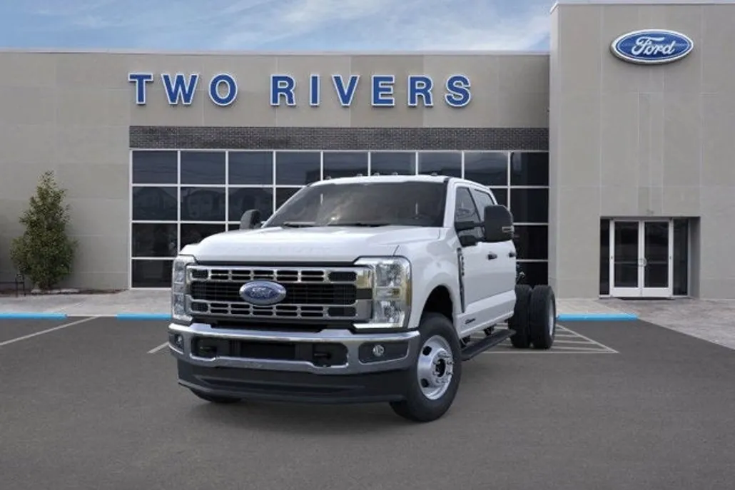 2026 Ford F-350 photo 1