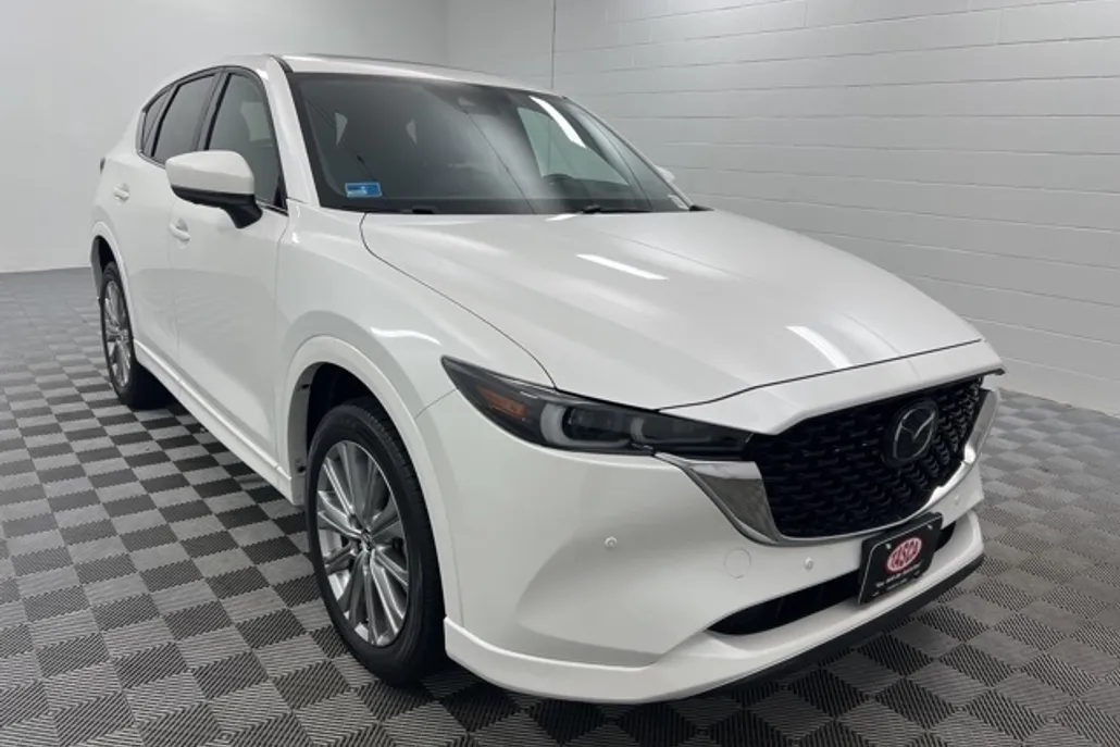 2022 Mazda CX-5 2.5 Turbo Signature photo 1