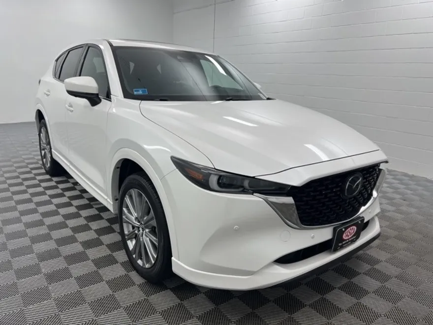 2022 Mazda CX-5 2.5 Turbo Signature photo 1
