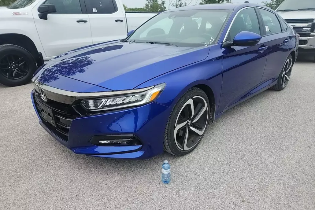 2020 Honda Accord Sport photo 1