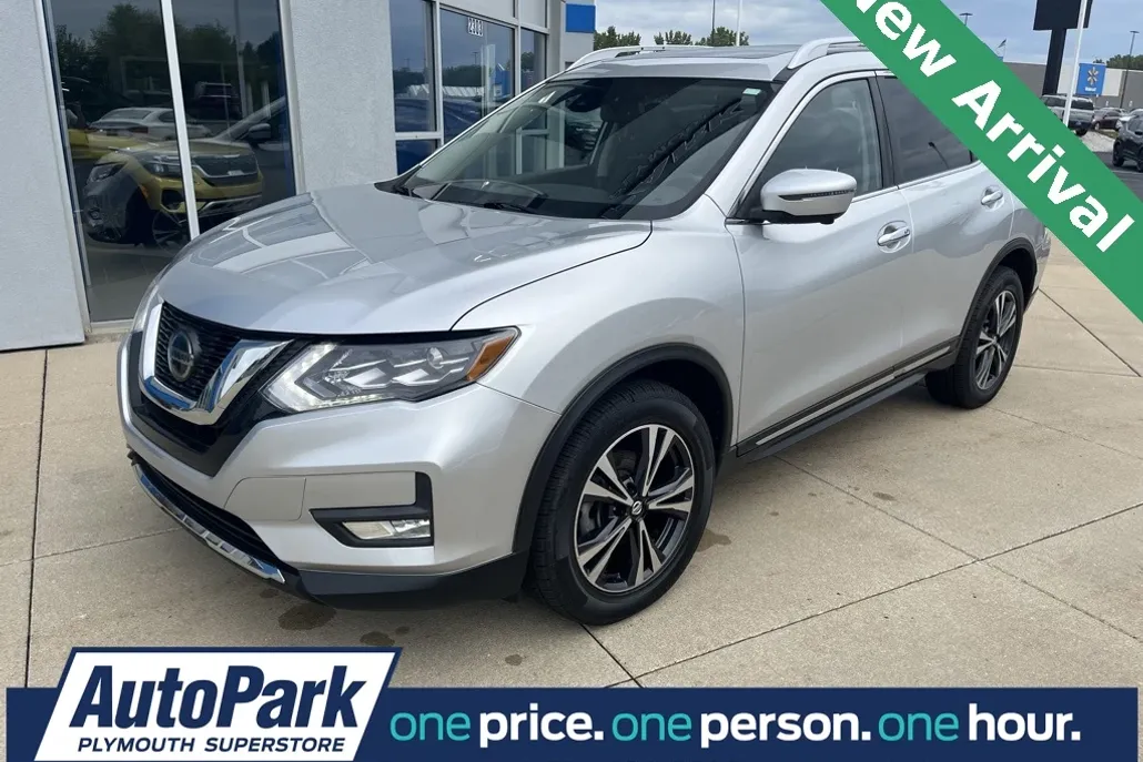 2018 Nissan Rogue SL photo 1