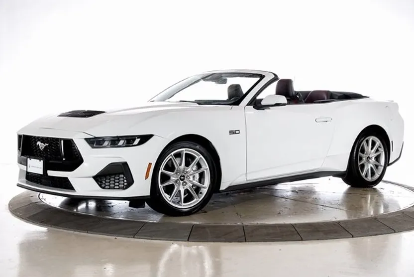 2024 Ford Mustang GT Premium Convertible photo 1