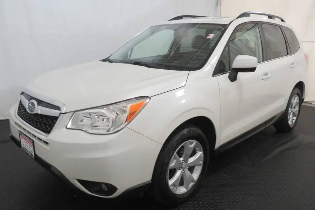 2016 Subaru Forester 2.5i Limited photo 1