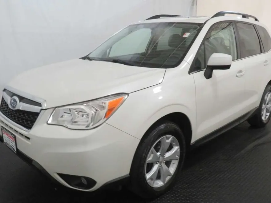2016 Subaru Forester 2.5i Limited photo 1