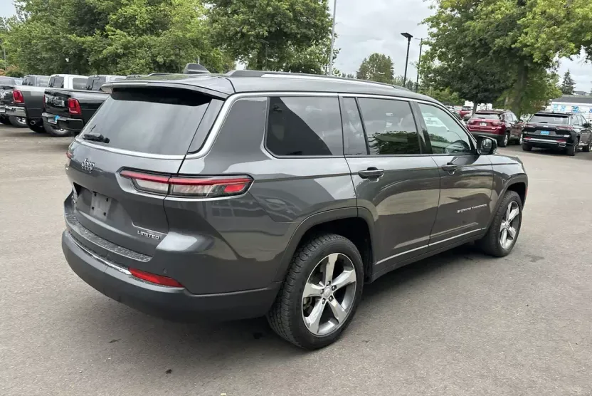 2021 Jeep Grand Cherokee Limited photo 1