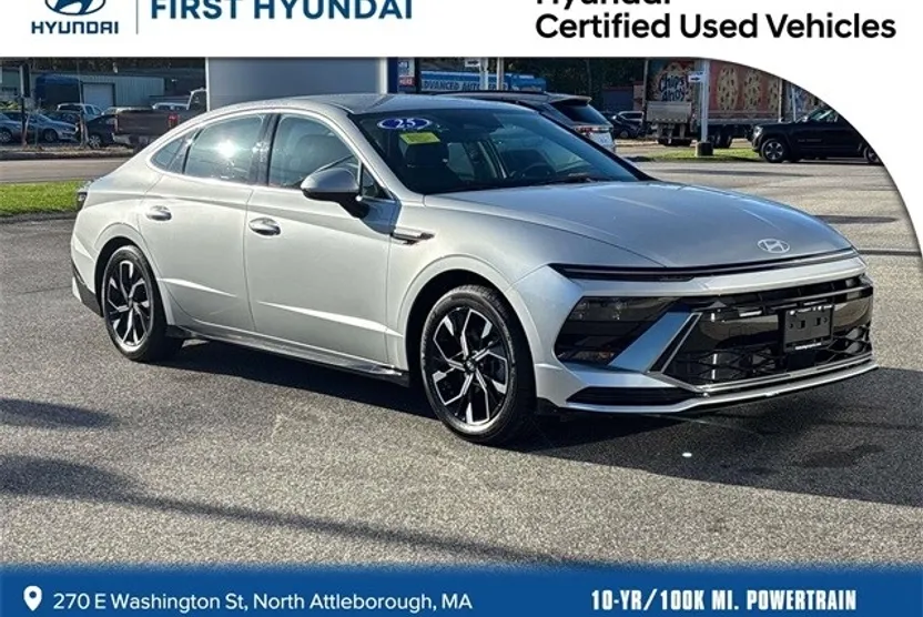 2025 Hyundai Sonata SEL photo 1
