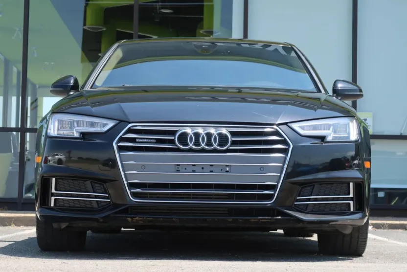 2018 Audi A4 Premium Plus S line Quattro photo 1