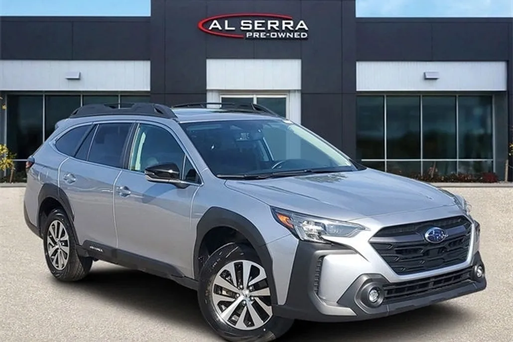2025 Subaru Outback Premium photo 1