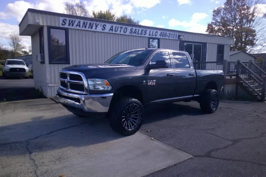 2018 Ram 2500 Tradesman photo 1