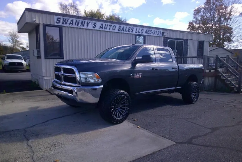 2018 Ram 2500 Tradesman photo 1