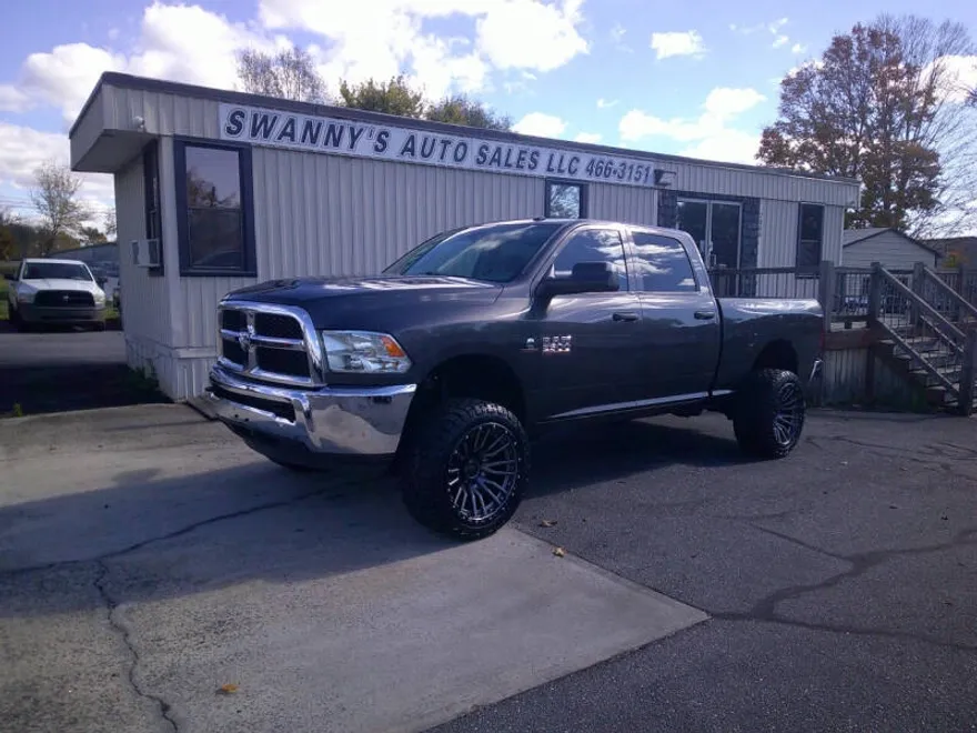 2018 Ram 2500 Tradesman photo 1
