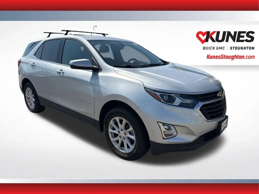 2018 Chevrolet Equinox LT photo 1