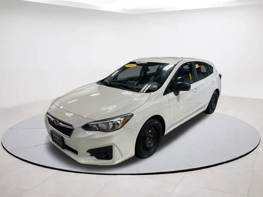 2018 Subaru Impreza 2.0i photo 1