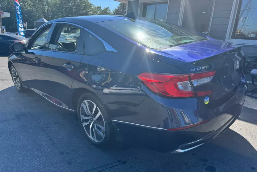 2020 Honda Accord Hybrid EX photo 1
