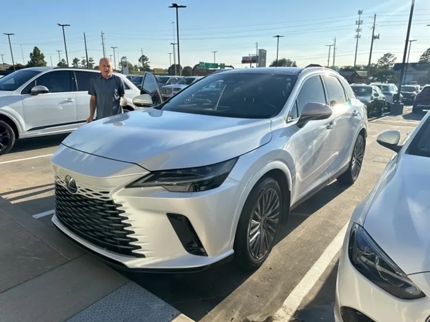 2023 Lexus RX 350 Luxury photo 1
