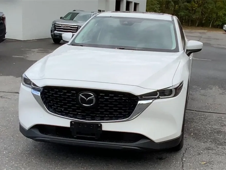 2023 Mazda CX-5 2.5 S Preferred photo 1