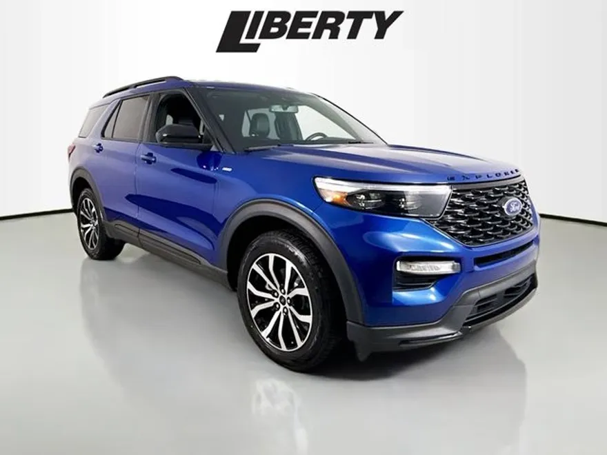 2022 Ford Explorer ST-Line photo 1