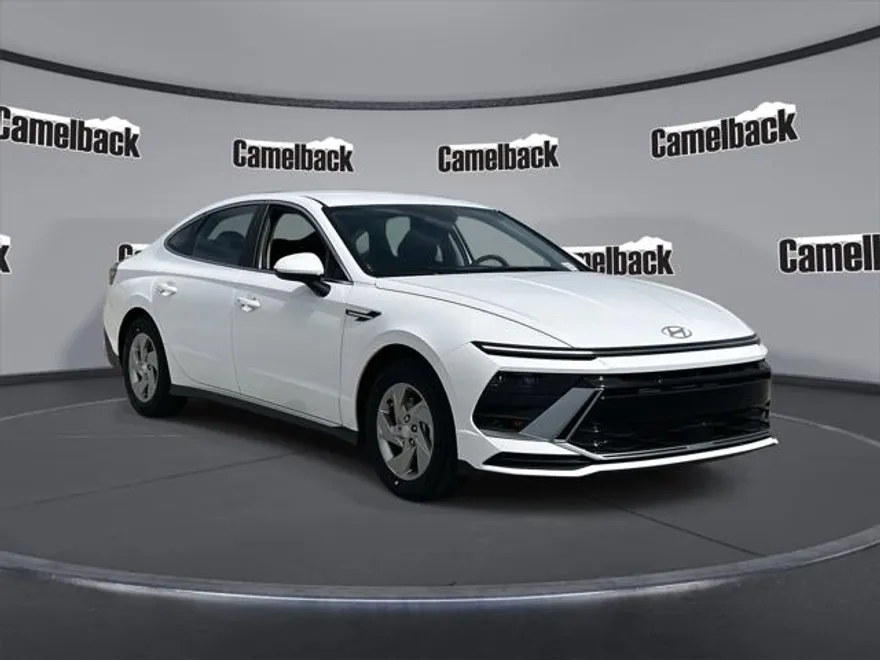 2025 Hyundai Sonata SE photo 1