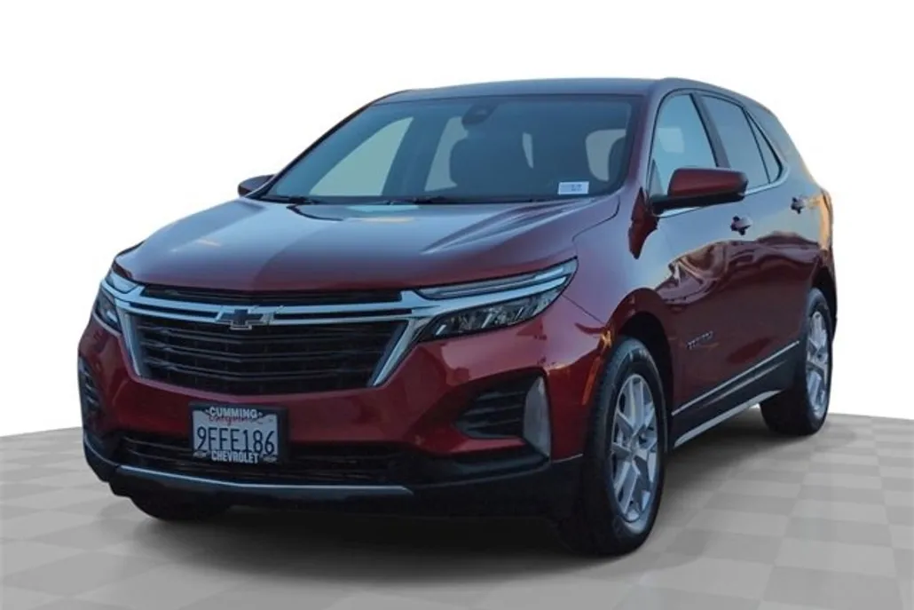 2023 Chevrolet Equinox LT photo 1