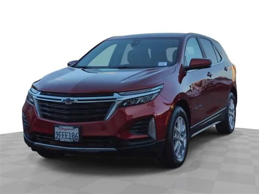 2023 Chevrolet Equinox LT photo 1