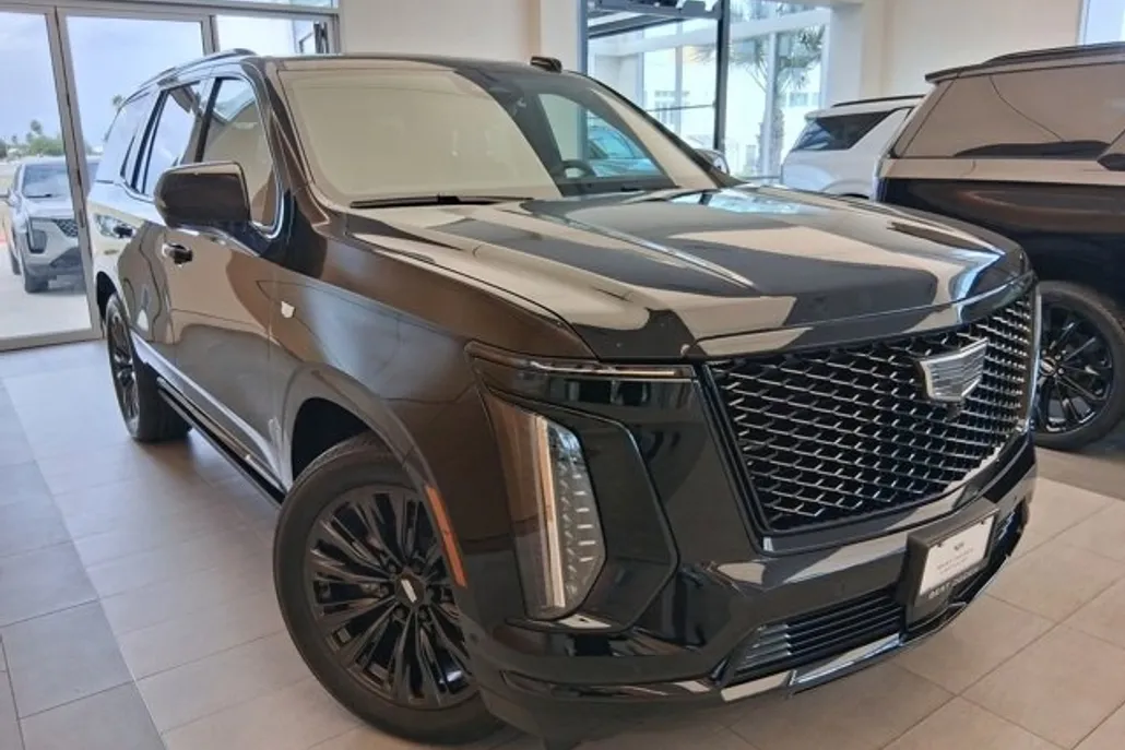 2025 Cadillac Escalade Sport Platinum photo 1