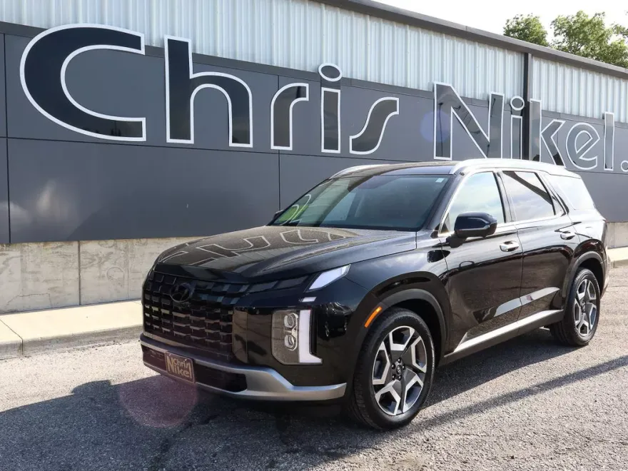 2024 Hyundai Palisade SEL photo 1