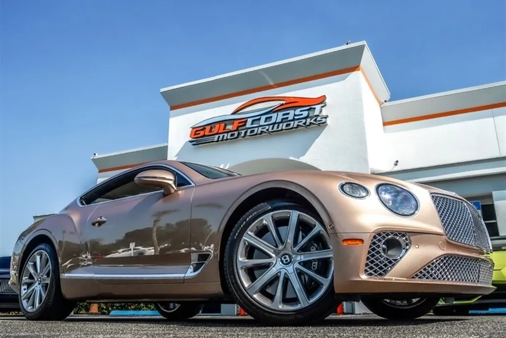 2021 Bentley Continental GT V8 photo 1
